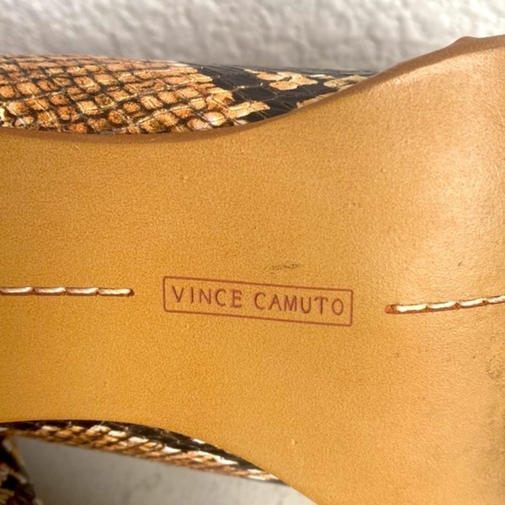 Women’s Vince Camuto Jentilly Block Heel Snake Print Chelsea Booties Size 7 - Picture 6 of 7